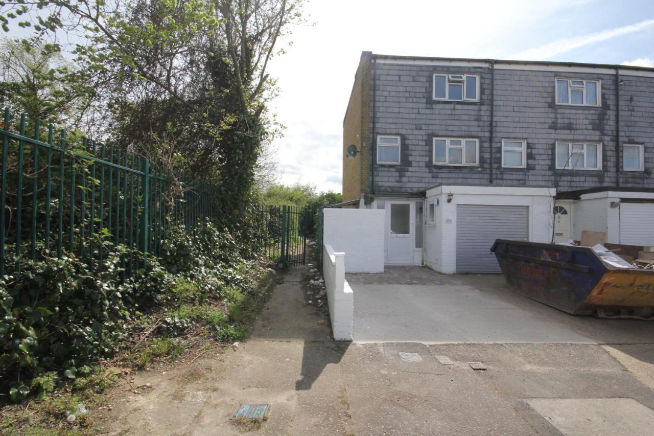 The Greatfields Drive Holiday home *