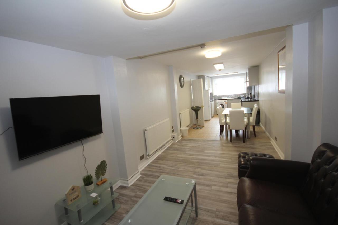 The Greatfields Drive Holiday home *